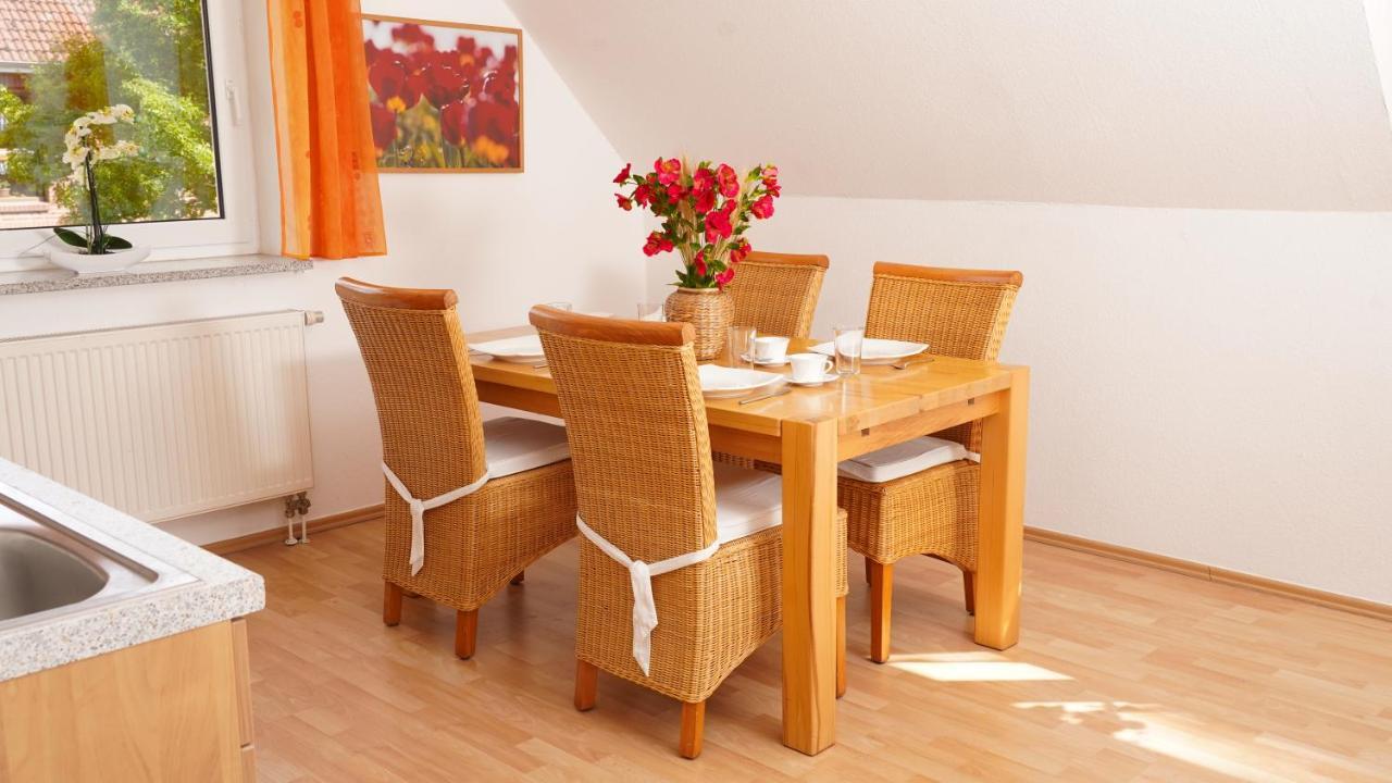 3 Schlafzimmer 8 Gaste Ruhig 110Qm Nahe Flughafen Norderstedt Exterior photo