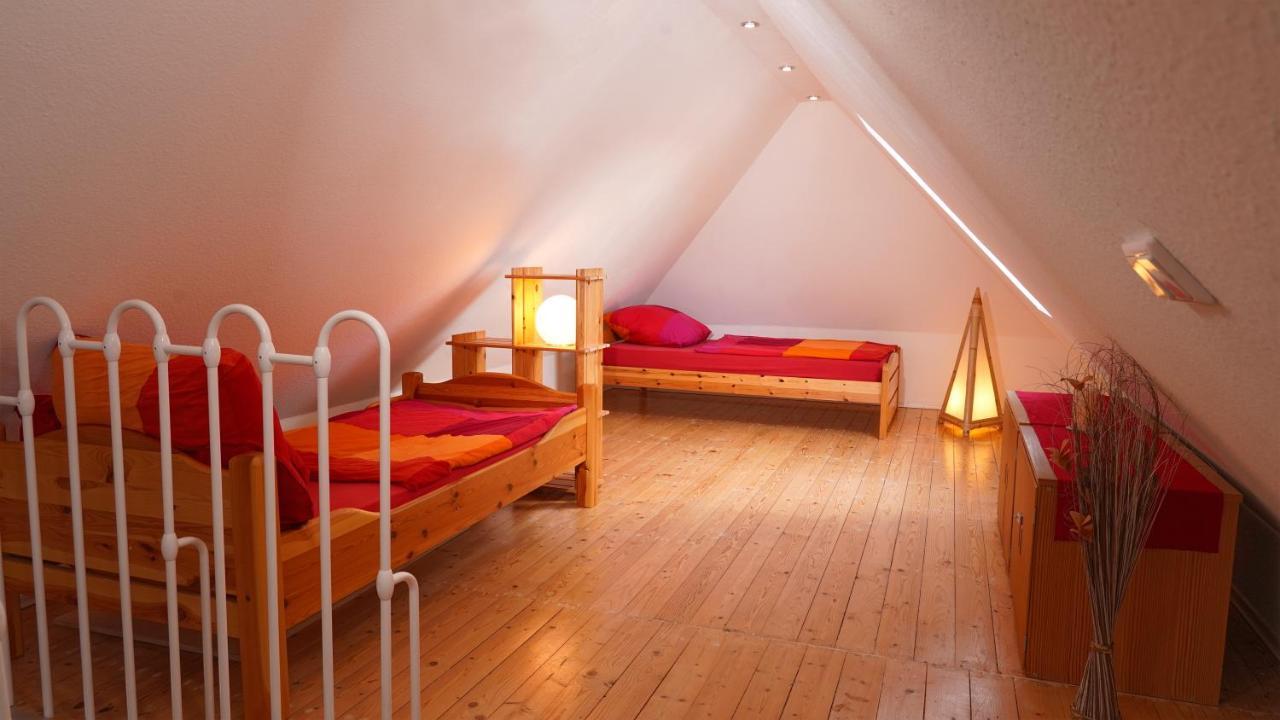 3 Schlafzimmer 8 Gaste Ruhig 110Qm Nahe Flughafen Norderstedt Exterior photo